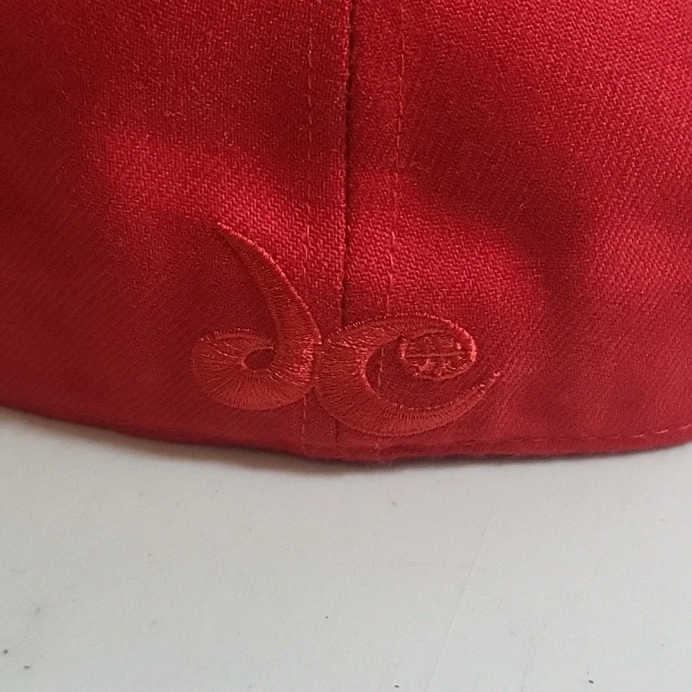 Washington Wizards Twins Enterprise Fitted Size 7 3/4 Cap Hat - NWT Red